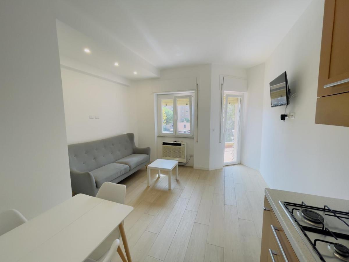 Benci&Gatti Home Con Parcheggio Privato Civitavecchia Exteriör bild
